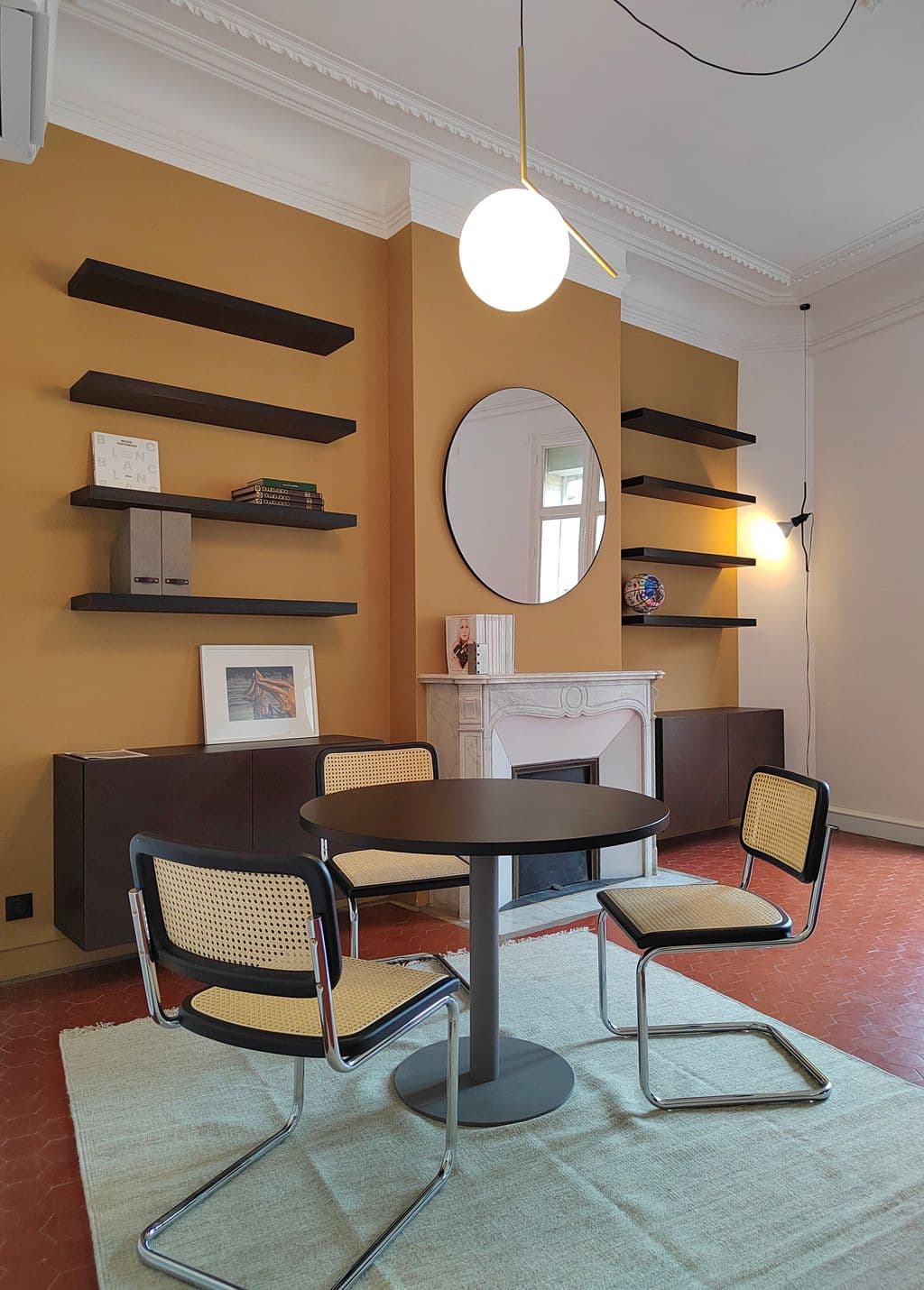 renovation rue paradis espace bureau peint en jaune sable.jpg